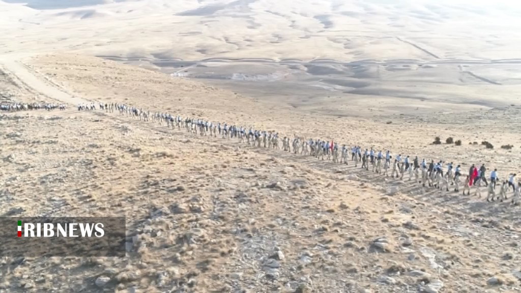 همایش مشترک پیاده روی جمعی از ارتشیان شیراز