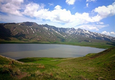 بزرگ‌ترین دریاچه آب شیرین کشور