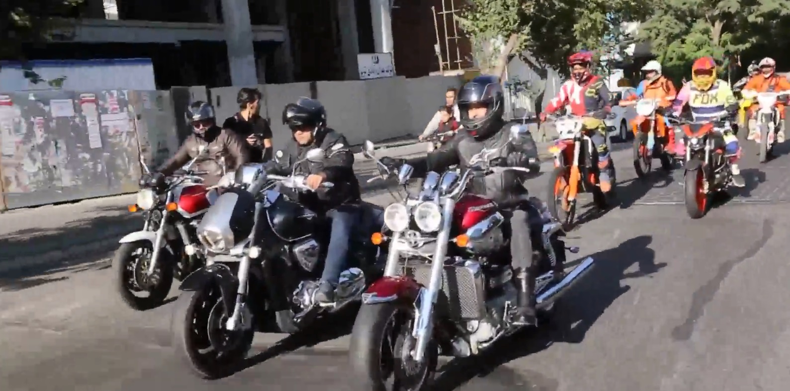 برگزاری همایش موتورسواری در تبریز