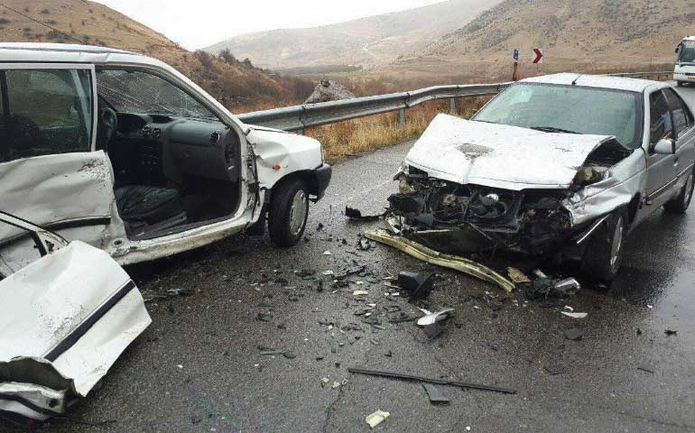 تصادف مرگبار در دهلران سه کشته بر جای گذاشت