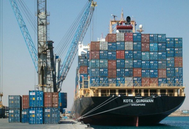 صادرات ۲ میلیارد و ۴۷۰ میلیون دلار کالا از استان بوشهر