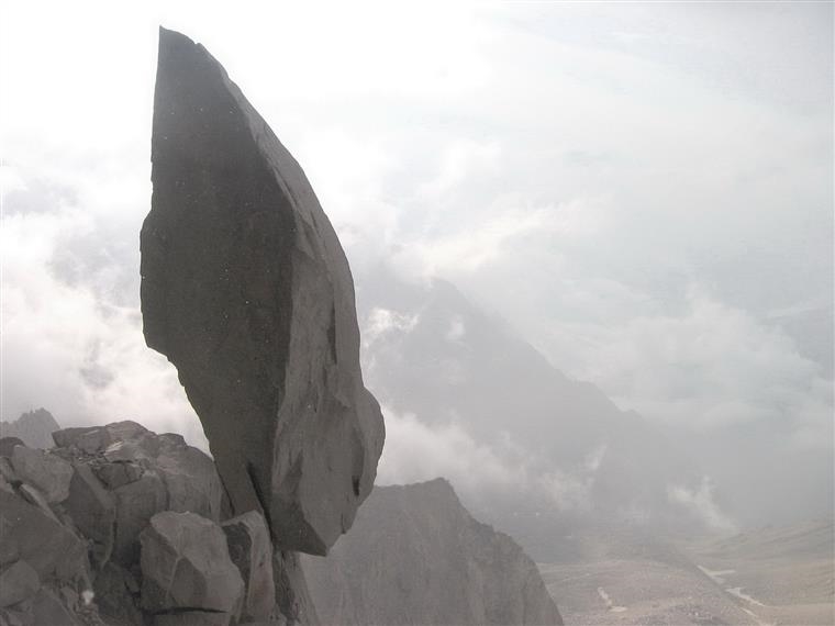 عجیب‌ترین صخره ایران!