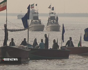 رژه حماسی بسیج دریایی در شمال غرب خلیج فارس