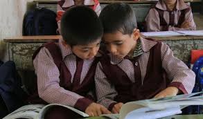 تشکیل کارگروه برای حل مشکل تحصیل دانش‌آموزان بدون تابعیت قطعی در مشهد