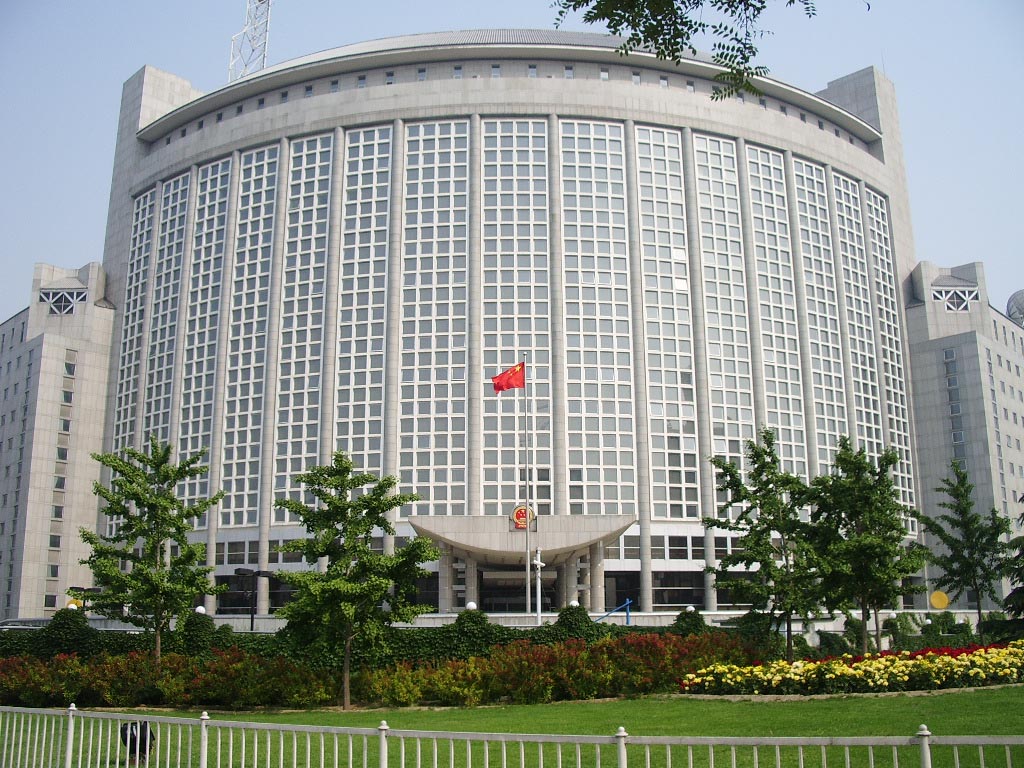 حمایت چین از سیاست‌های قرقیزستان