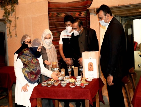 رونمایی از طرح خوراک رسانه گردشگری استان فارس