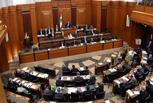 تعویق رایزنی‌های پارلمانی برای معرفی نخست وزیر لبنان