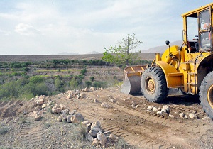 رفع تصرف از ۷ هزار متر مربع از اراضی ملی ماهشهر