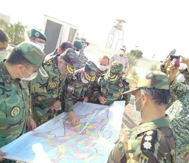 حضور فرمانده نیروی زمینی ارتش در  مرزهای خداآفرین