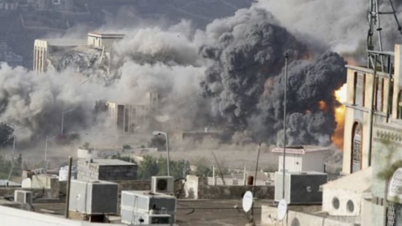 حملات هوایی ائتلاف متجاوز سعودی به استان‌های مارب و صعده یمن