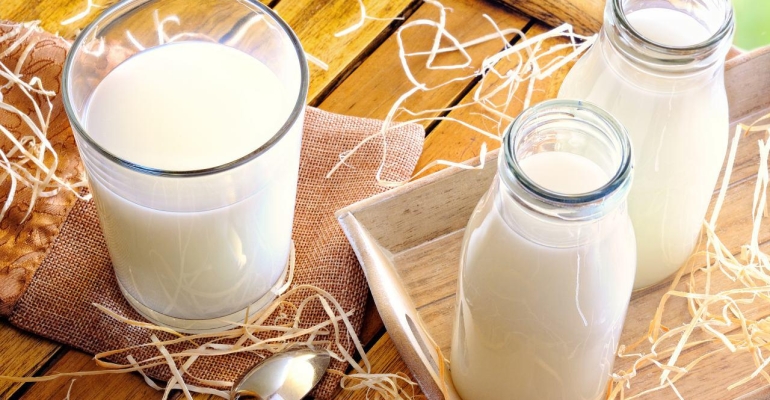 توصیه به نخوردن شیر با معده خالی