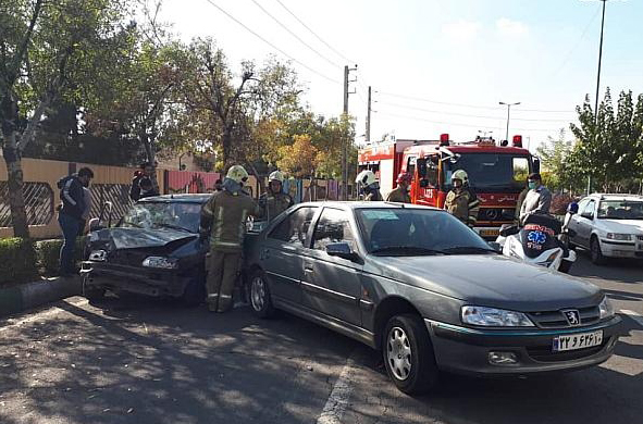 دو زخمی در یک حادثه تصادف