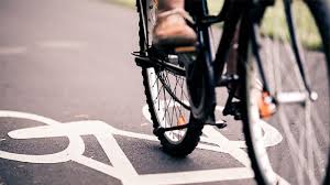 ضرورت ایجاد فضای اختصاصی برای دوچرخه سواری بانوان در بافق