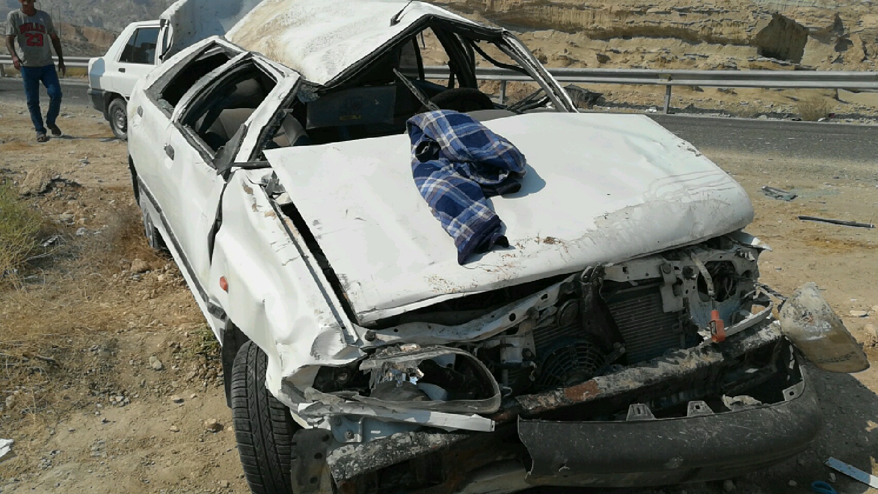واژگونی پراید در پارسیان با یک کشته و مصدوم