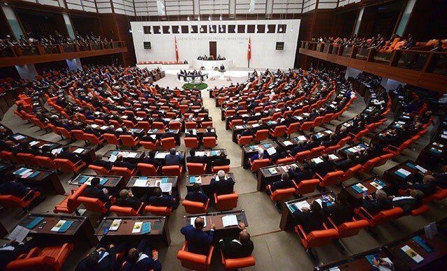 افزایش تعداد نمایندگان مبتلا به کرونا در مجلس ترکیه