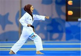 قضاوت داور زن یزدی دز لیگ کاراته کشور