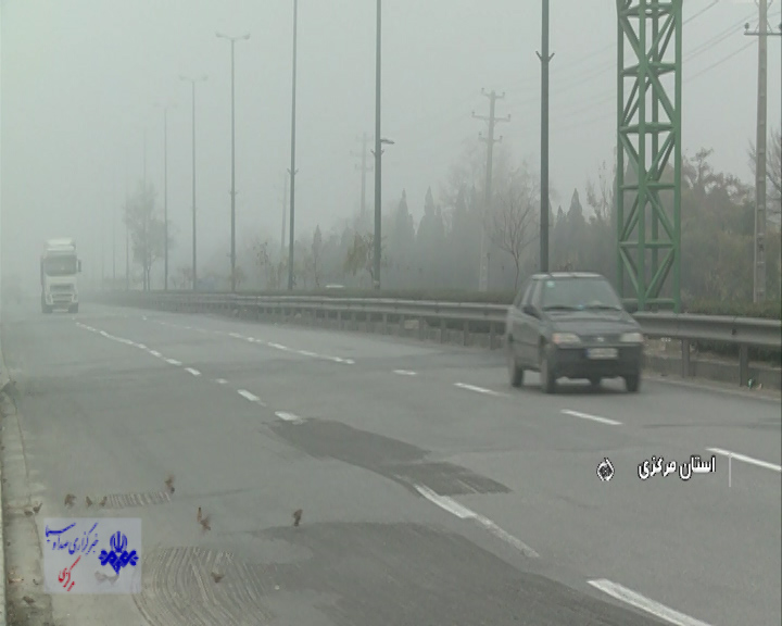 مه گرفتگی در محور‌های مواصلاتی استان مرکزی