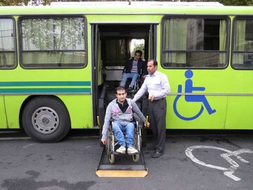 خدمات‌رسانی ۱۴۱ دستگاه اتوبوس و وَن ویژه به معلولان پایتخت