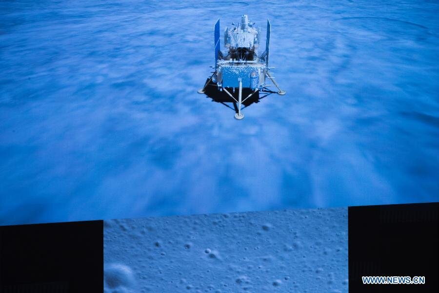 بازگشت سفینه فضایی چین از کره ماه به سمت زمین