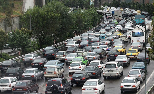 ترافیک سنگین صبحگاهی در محور‌های پایتخت