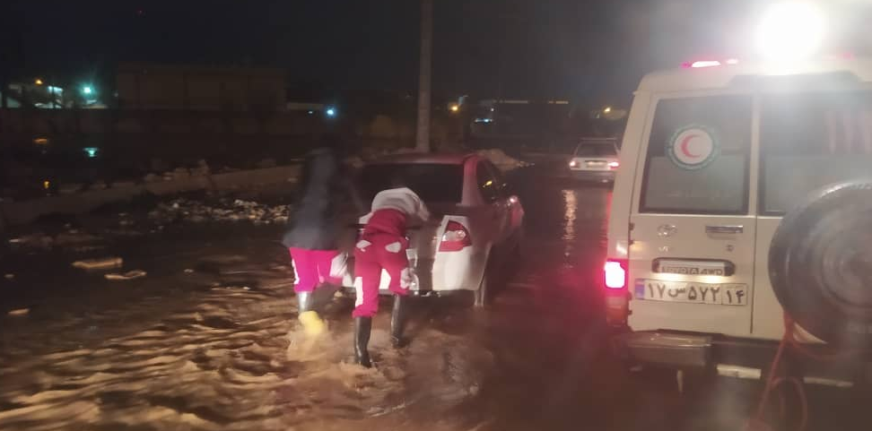 امدادرسانی به ۲۱۵ متاثر از بارش‌های  برف و باران در خوزستان