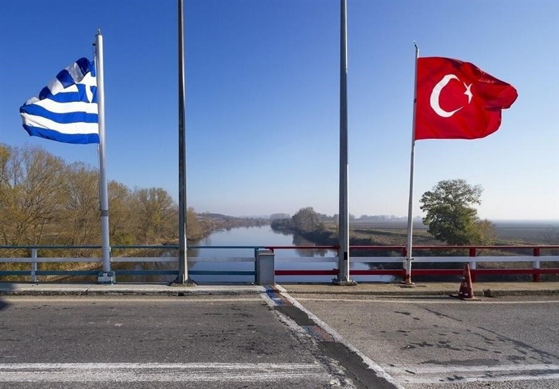 دیپلماسی ترکیه و یونان همچنان شکننده است