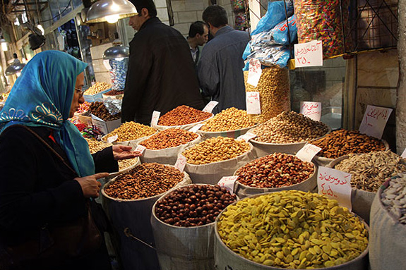 نظارت بر بازار شب یلدای کهگیلویه و بویراحمد