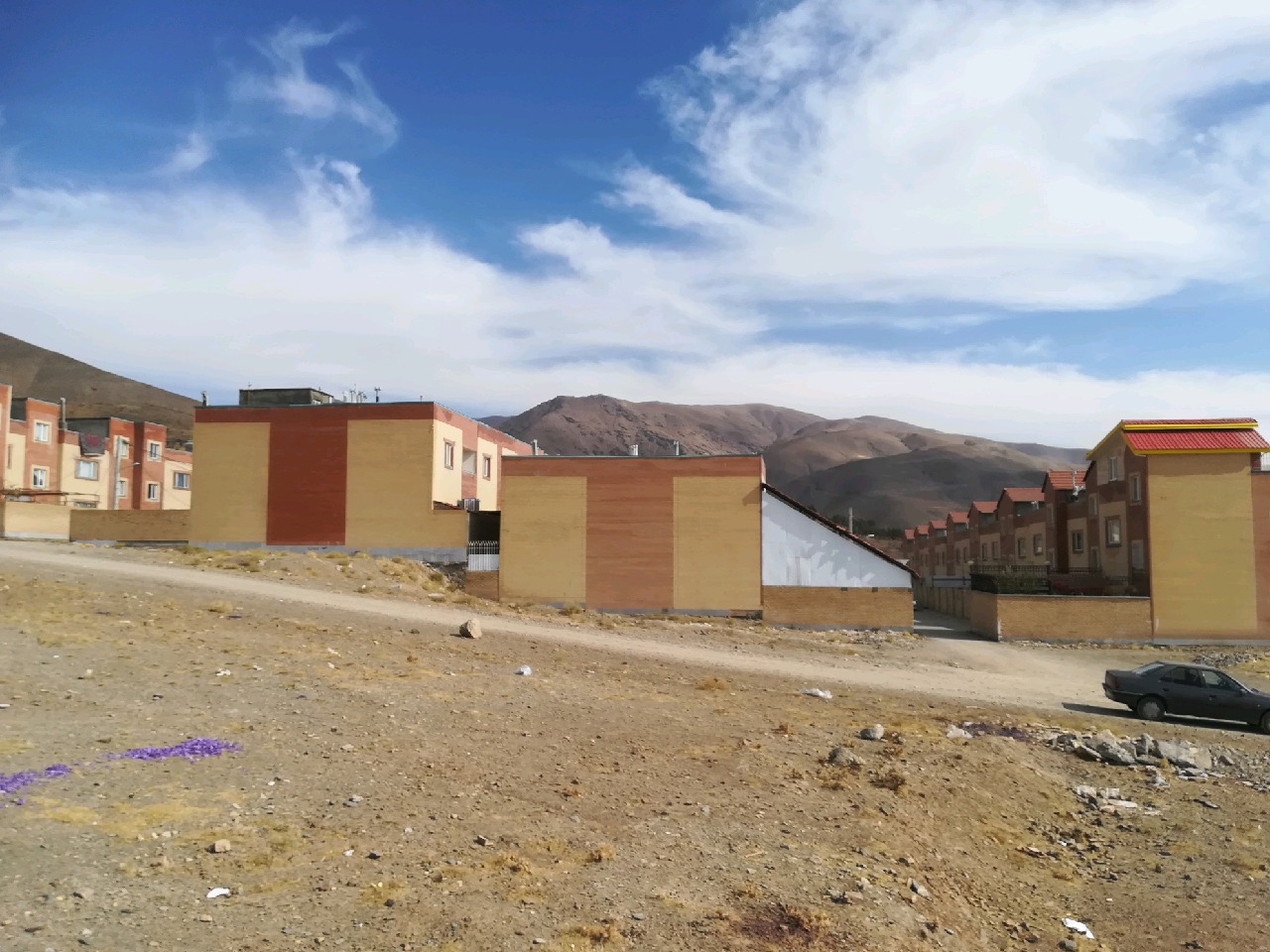 خسارت به وسایل برقی ساکنان مسکن مهر دررود  نیشابور