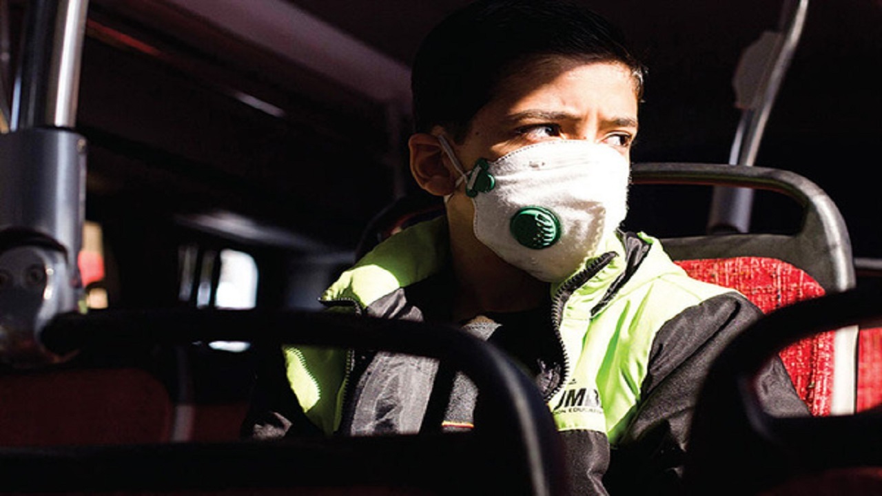 استفاده  اجباری از ماسک در اتوبوس‌های شهری اهواز