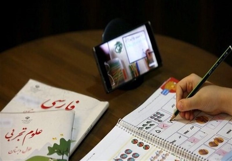 اهدای ۲ هزار تبلت به دانش آموزان بندر ماهشهر