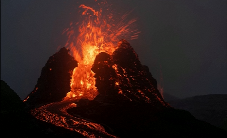 ادامه فوران یک کوه آتشفشان در ایسلند