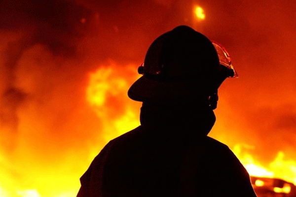هفت مصدوم در آتش سوزیِ منزل مسکونی