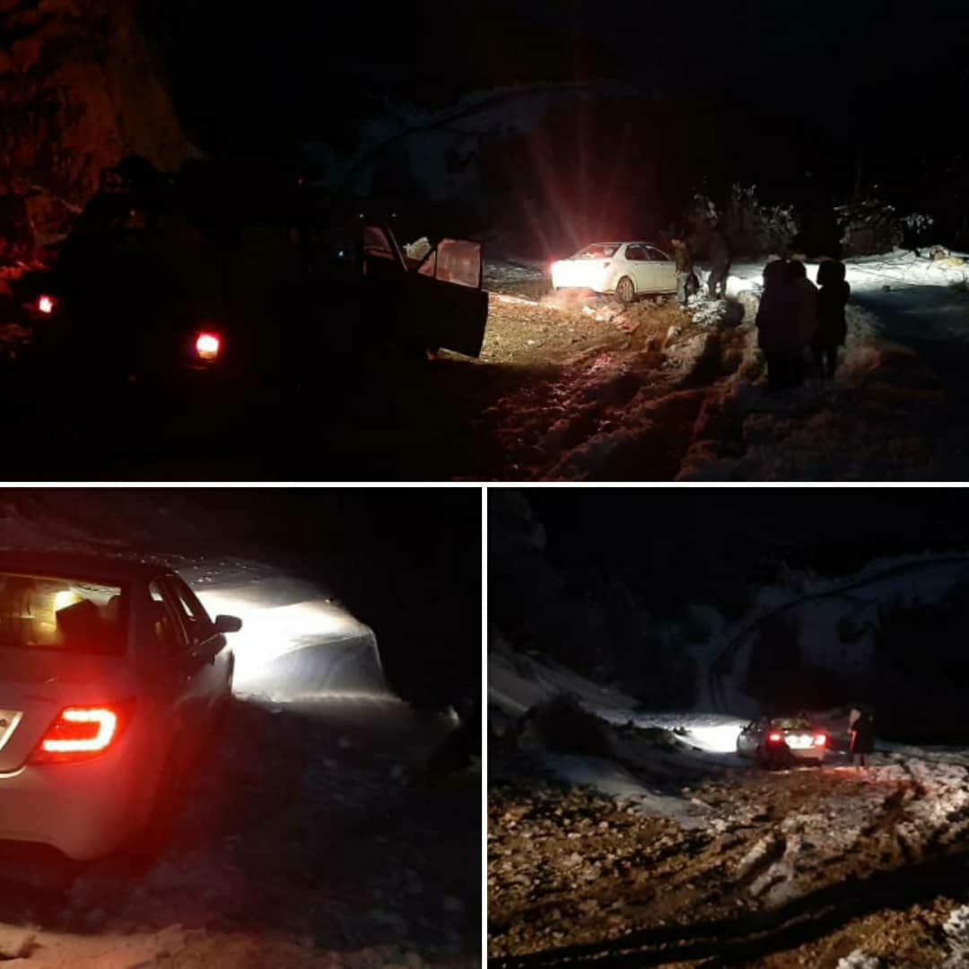 تلاش پنج ساعته برای رهاسازی خودروی گرفتار در برف در شاهرود