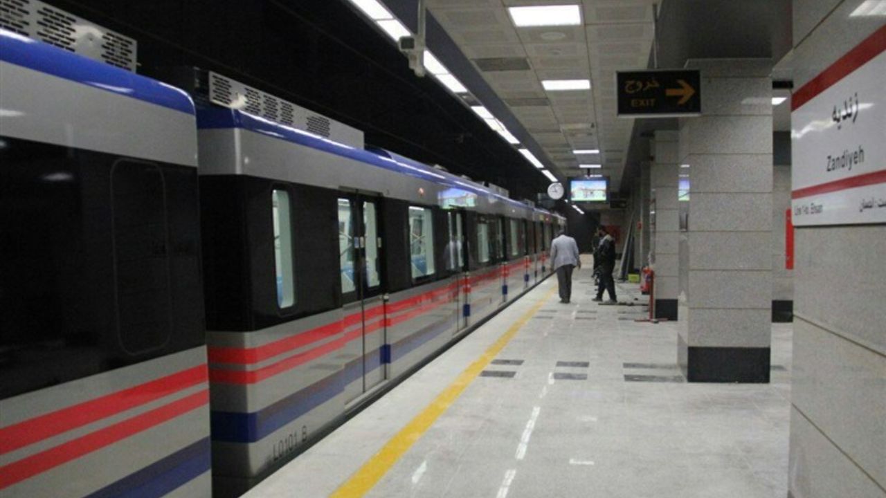 قطار شهری شیراز ۱۴ فروردین ماه بازگشایی می‌شود