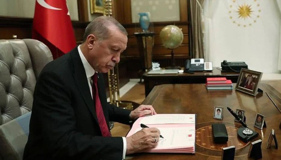 تغییر سفرای ترکیه در ۱۳ کشور ترکیه