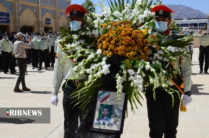 برگزاری مراسم تشییع پیکر شهید دهقانی در شیراز