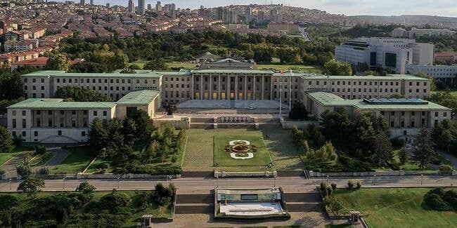 ممنوعیت ورود به مجلس ترکیه