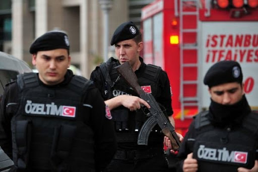اخراج بیش از ۲۷۰۰ تروریست از ترکیه