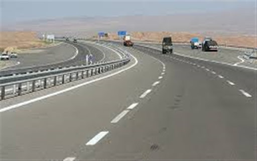 ثبت بیش از 683 هزار تردد خودروی مسافران نوروزی در محورهای استان