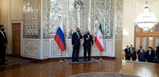 آغاز دیدار و گفتگوی ظریف و لاوروف در تهران