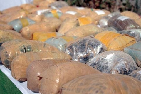 کشف بیش از نیم تن مواد مخدر در عملیات پلیس سمنان و سیستان و بلوچستان