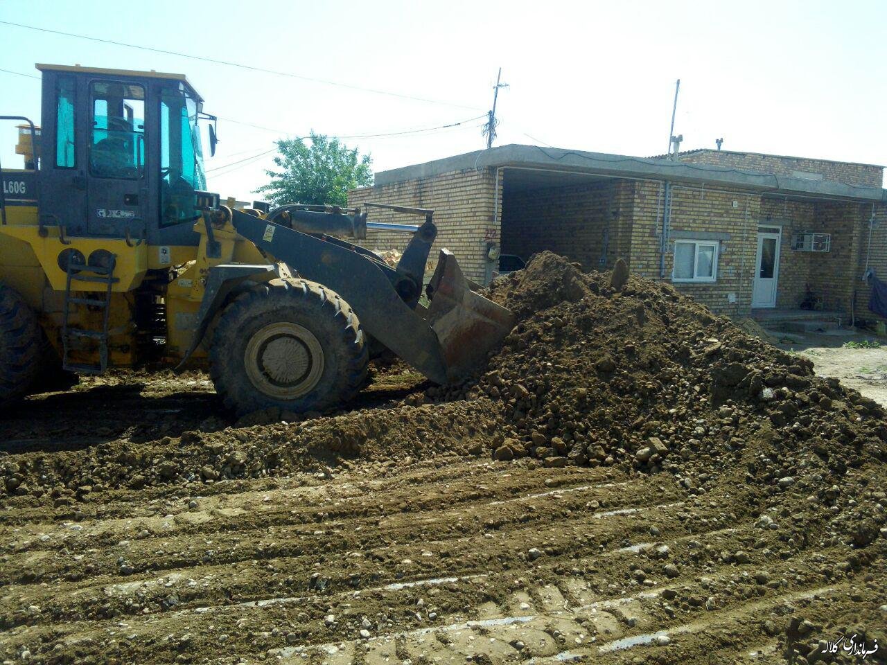 عملیات زیرسازی و آسفالت کوچه‌ها و معابر روستای مالشیخ آغاز شد