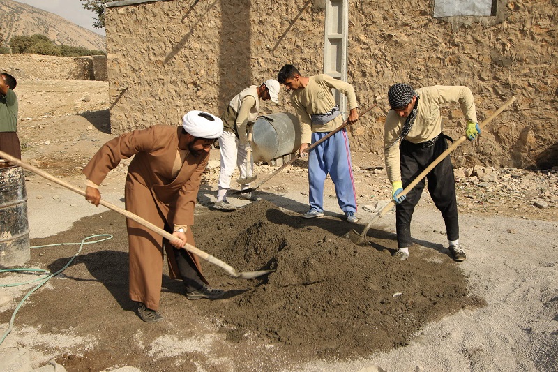 کمک به نیازمندان اندیمشک توسط موفق‌ترین گروه جهادی کشور