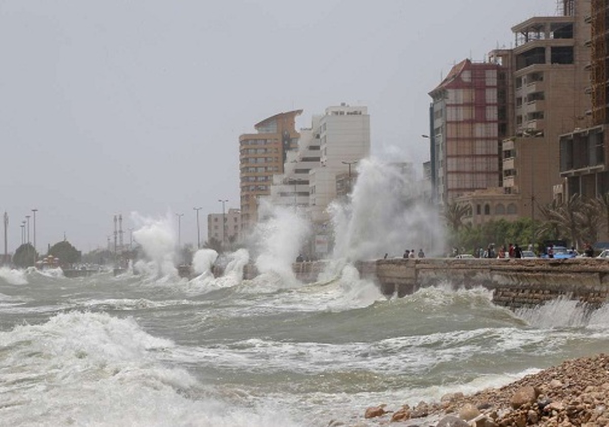وزش باد نسبتاً شدید در مناطق دریایی خلیج فارس