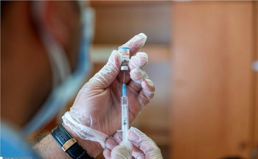 واکسن کرونا در کوله بار واحد‌های سیار واکسیناسیون