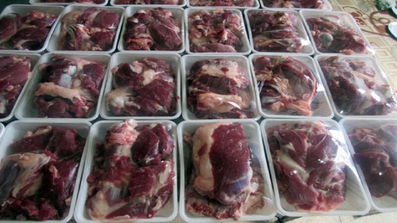 توزیع ۱۳ تن گوشت قربانی در بین نیازمندان استان قزوین
