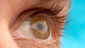 علائم افزایش فشار چشم را بشناسید