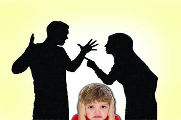 تبعات مشاجره والدین در حضور کودک چیست؟