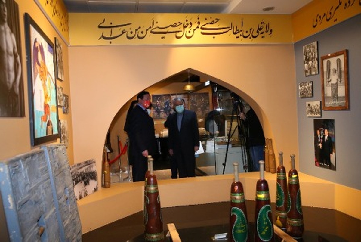 سفیر چین در ایران از موزه ملی ورزش بازدید کرد
