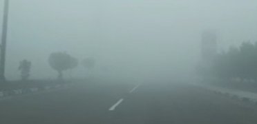 کاهش دید در جاده ها در پی مه غلیظ